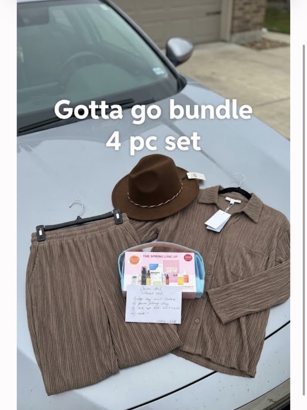 Gotta go bundle!! 2 pc travel set ultra kit and suede hat